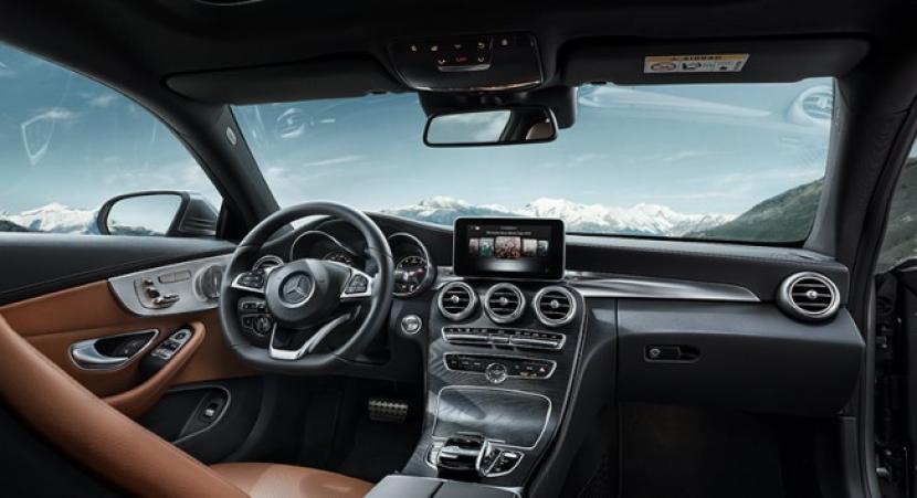 Mercedes Benz Clase C 220 d coupé Stern Motor