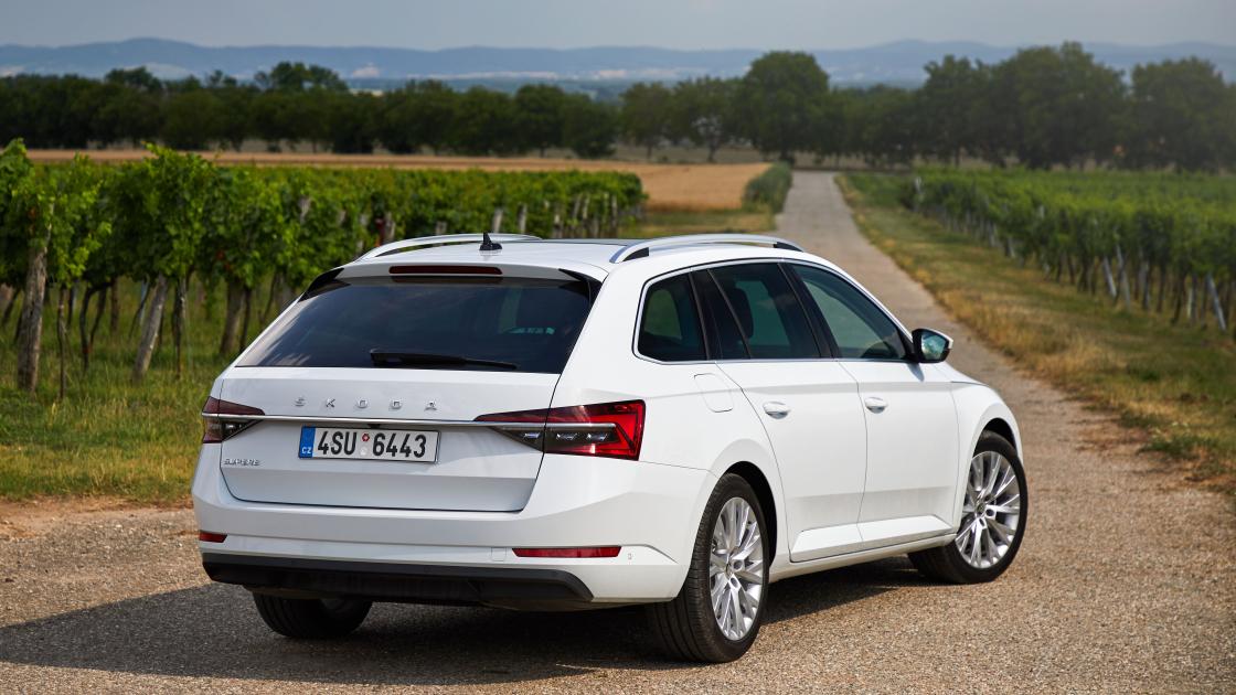 skoda superb sarsa