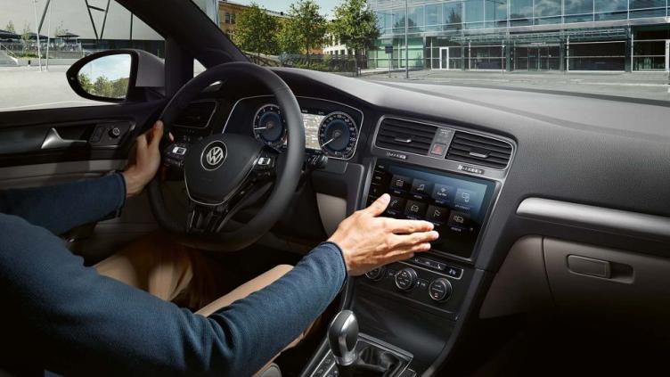 volkswagen golf sarsa
