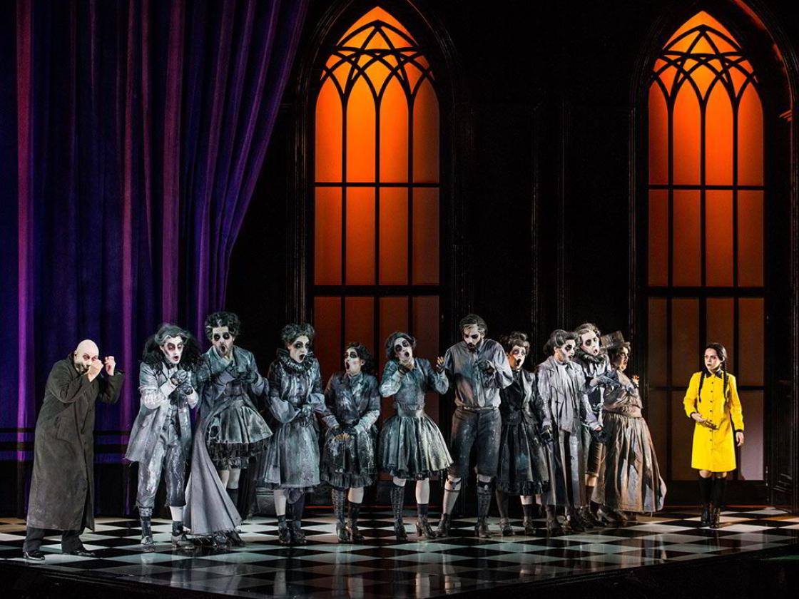 Hyundai Motorprim patrocina la comedia musical La Familia Addams