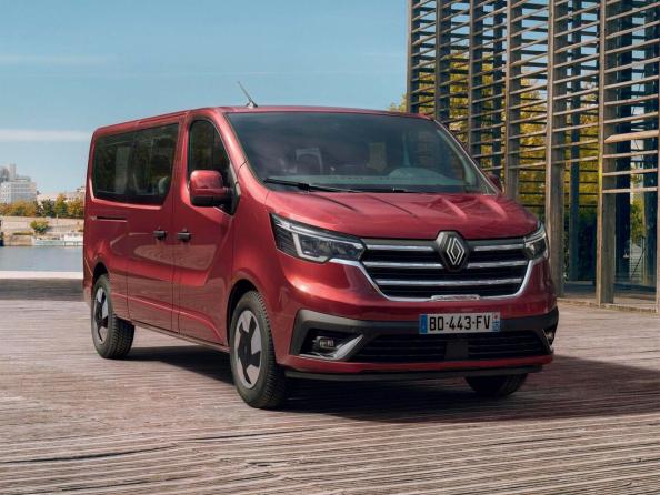 Furgoneta km0: qué es, ventajas frente a la nueva y cómo encontrar la mejor oferta